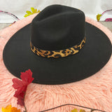 Leopard belt felt hat